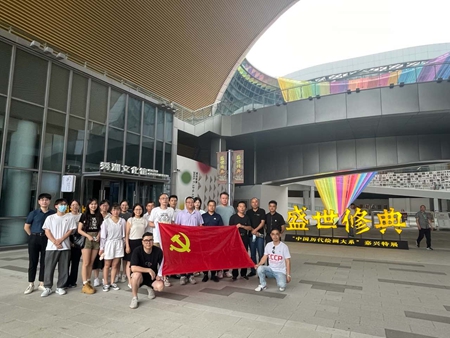 圖一_副本.jpg 圖一_副本.jpg